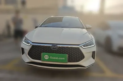 BYD e2 2019, 91200 км, за 7971 USD