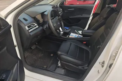 BYD e2 2019, 91200 км, за 7971 USD - фото 19