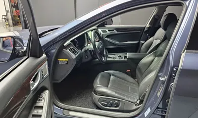 Hyundai Genesis 2015, 130272 км, за 6408.99 USD - фото 10