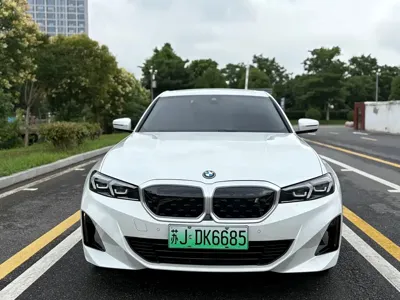 BMW i3 2023, 83000 км, за 19005.62 USD