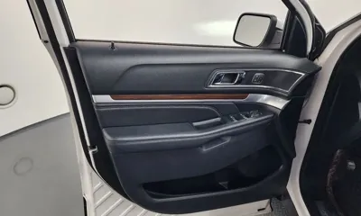 Ford Explorer 2019, 83748 км, за 13456.74 USD - фото 24
