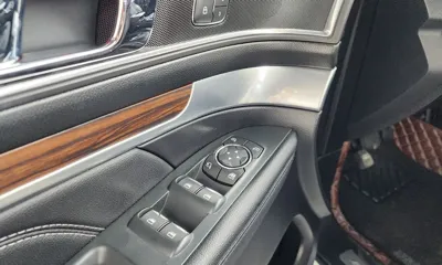 Ford Explorer 2019, 83748 км, за 13456.74 USD - фото 36