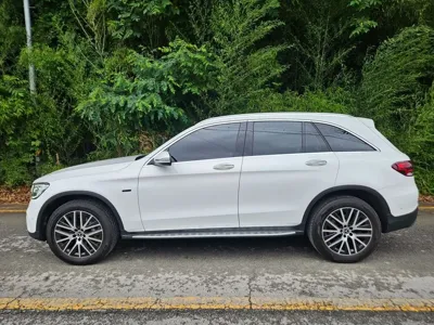 Mercedes-Benz GLC-Class 2021, 105350 км, за 21142.36 USD