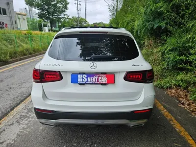 Mercedes-Benz GLC-Class 2021, 105350 км, за 21142.36 USD