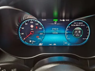 Mercedes-Benz GLC-Class 2021, 105350 км, за 21142.36 USD - фото 12