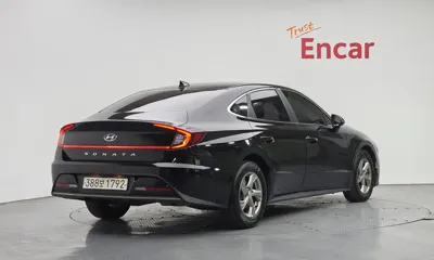 Hyundai Sonata 2020, 139813 км, за 8074.04 USD