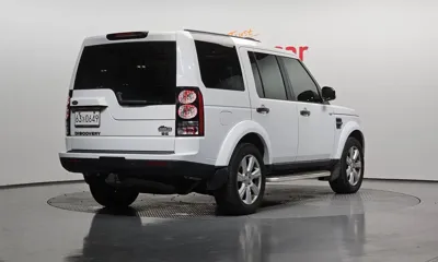 Land Rover Discovery 2016, 192798 км, за 7532.21 USD
