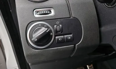 Land Rover Discovery 2016, 192798 км, за 7532.21 USD - фото 17