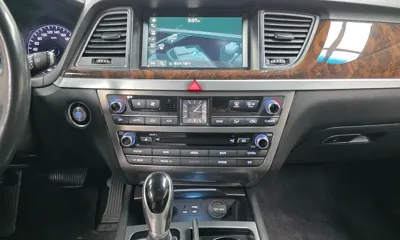 Hyundai Genesis 2015, 195089 км, за 6615.89 USD - фото 15