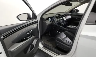 Hyundai Tucson 2022, 50554 км, за 17669.46 USD - фото 10