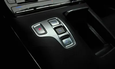 Hyundai Grandeur 2022, 124361 км, за 11721.03 USD - фото 9