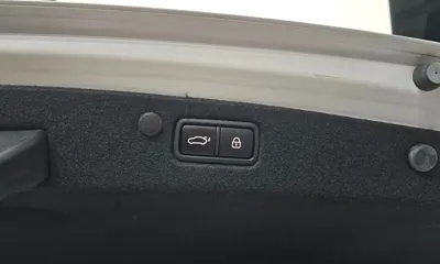 Hyundai Grandeur 2022, 124361 км, за 11721.03 USD - фото 20