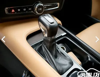 Volvo V90 2018, 105000 км, за 16345.02 USD - фото 7