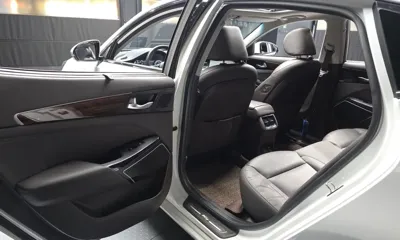 Kia K7 2017, 144847 км, за 7491.86 USD - фото 26