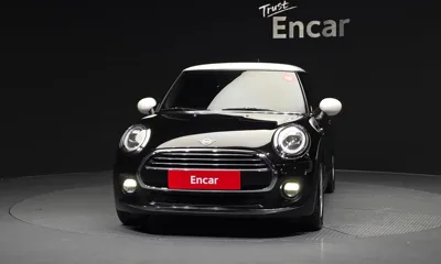 MINI Cooper 2019, 105518 км, за 7491.86 USD