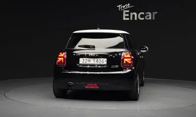 MINI Cooper 2019, 105518 км, за 7491.86 USD