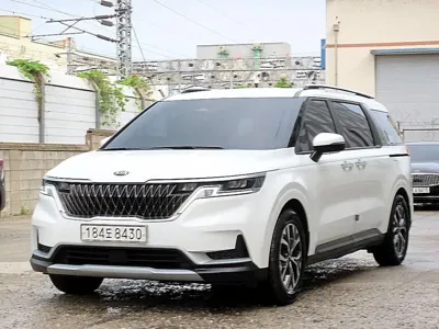 Kia Canival 2021, 180798 км, за 11519.17 USD