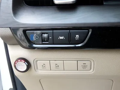 Kia Canival 2021, 180798 км, за 11507.95 USD - фото 13