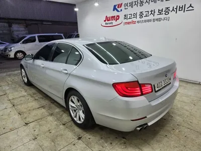BMW 5-Series 2012, 233414 км, за 3171.46 USD