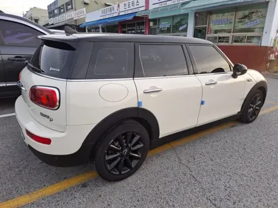 MINI Clubman 2018, 137961 км, за 5863.2 USD
