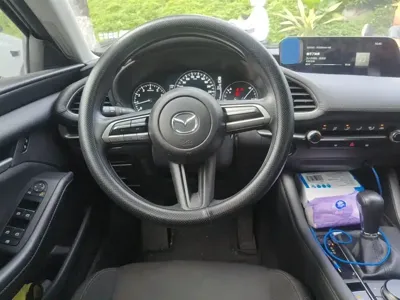 Mazda 3 Axela 2023, 28800 км, за 9738.9 USD - фото 6