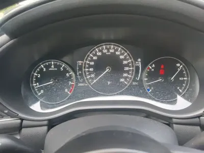 Mazda 3 Axela 2023, 28800 км, за 9738.9 USD - фото 7