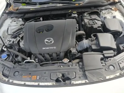 Mazda 3 Axela 2023, 28800 км, за 9738.9 USD - фото 16
