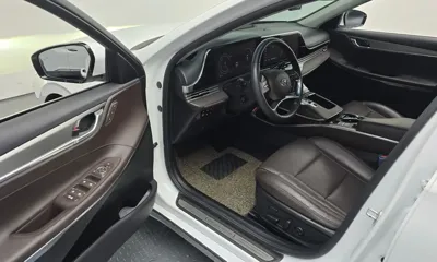 Hyundai Grandeur 2020, 102624 км, за 12847.67 USD - фото 11