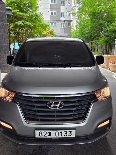 Hyundai Starex 2020, 89000 км, за 10293.17 USD