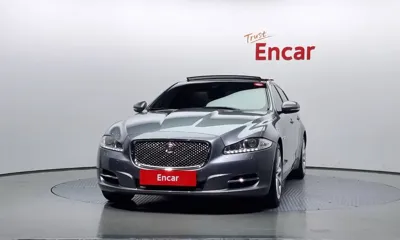 Jaguar XJ 2015, 156634 км, за 8407.77 USD