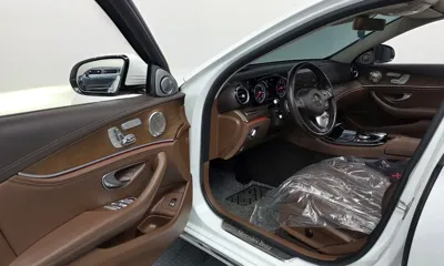 Mercedes-Benz E-Class 2018, 102530 км, за 14000.12 USD - фото 10