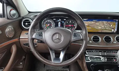 Mercedes-Benz E-Class 2018, 102530 км, за 14000.12 USD - фото 12