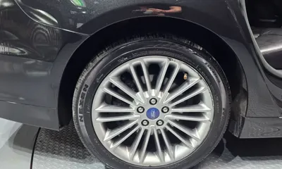 Ford Fusion 2014, 139186 км, за 2405.25 USD