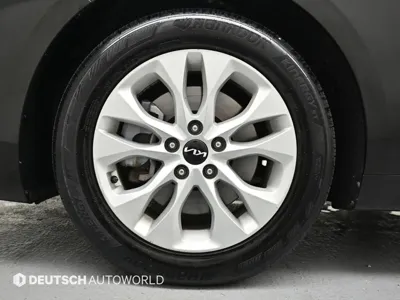 Kia K8 2023, 120322 км, за 11694.72 USD