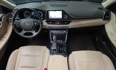 Hyundai Grandeur 2018, 87427 км, за 11004.75 USD - фото 7