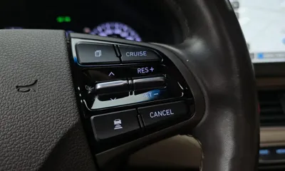 Hyundai Grandeur 2018, 87427 км, за 11004.75 USD - фото 31