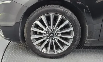 Kia K7 2018, 86807 км, за 8861.76 USD