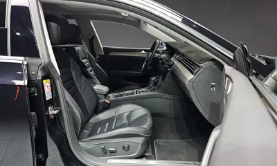 Volkswagen Arteon 2019, 92993 км, за 13456.74 USD - фото 26