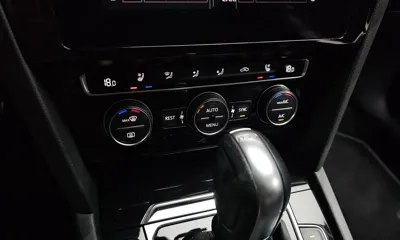 Volkswagen Arteon 2019, 92993 км, за 13456.74 USD - фото 28