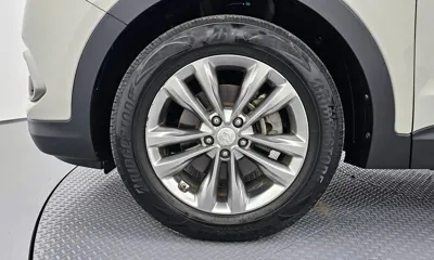Hyundai Santafe 2016, 149679 км, за 6291.39 USD