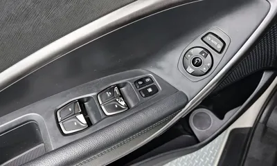 Hyundai Santafe 2016, 149679 км, за 6291.39 USD - фото 13