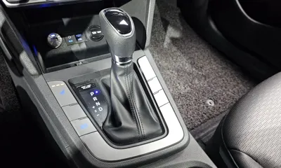 Hyundai Avante 2019, 90780 км, за 8269.84 USD - фото 9