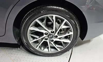 Hyundai Avante 2019, 90780 км, за 8269.84 USD - фото 21