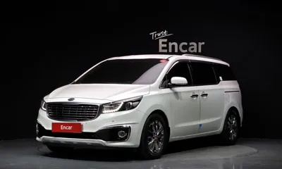 Kia Canival · 2017 год