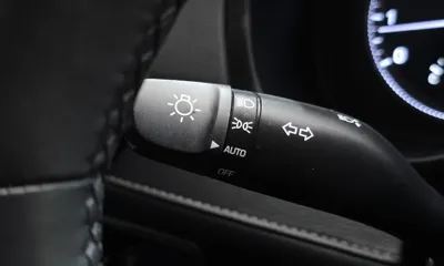 Hyundai Grandeur 2018, 72768 км, за 9188.27 USD - фото 15