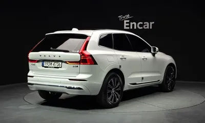 Volvo XC60 2022, 46517 км, за 27366.49 USD