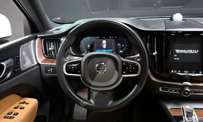 Volvo XC60 2022, 46517 км, за 27366.49 USD - фото 13