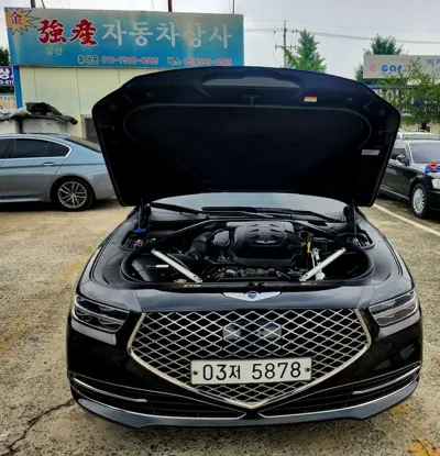 Genesis G90 2019, 150701 км, за 17524.44 USD