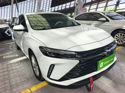 Chevrolet Monza 2023, 92800 км, за 7949 USD