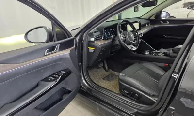 Kia K5 2020, 67021 км, за 12012.6 USD - фото 10
